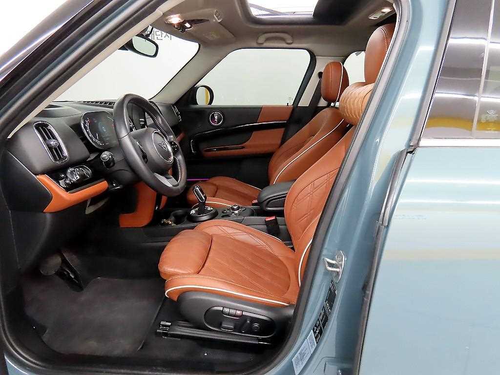 Mini Countryman - Vista 5