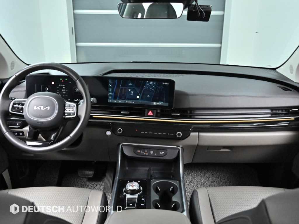 KIA Carnival - Vista 7