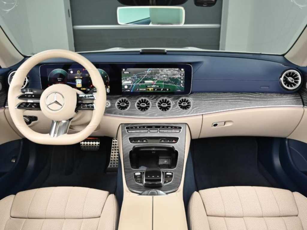 Mercedes Benz E class - Vista 7