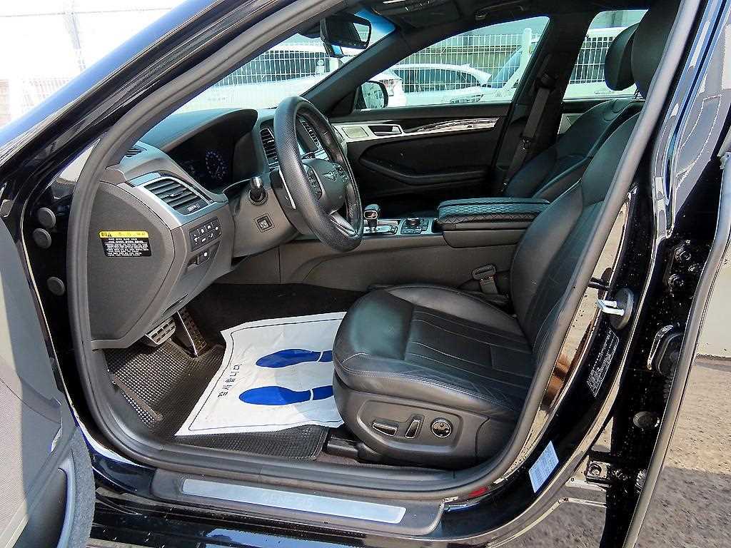 Genesis G80 - Vista 5