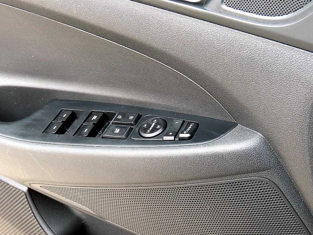 HYUNDAI Tucson - Vista 11