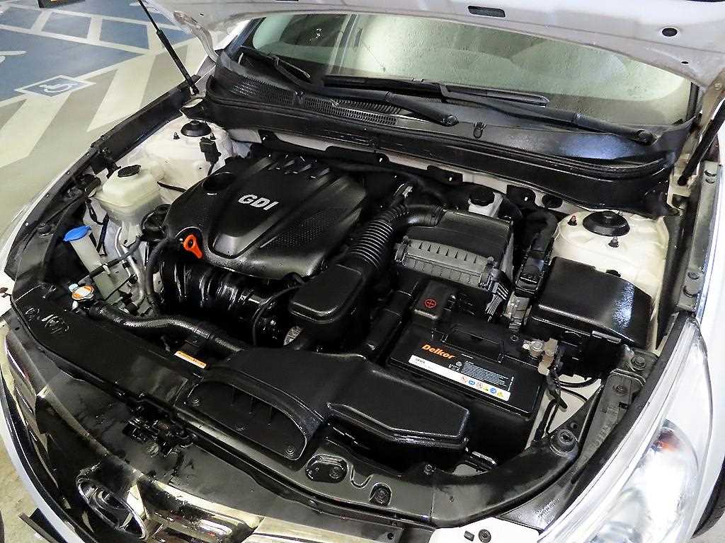 HYUNDAI Sonata 2010 Blanco - Importación desde Corea - HF Imports Iquique - Foto 18