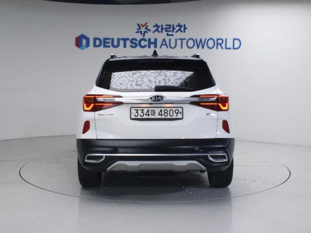 KIA Seltos - Vista 4