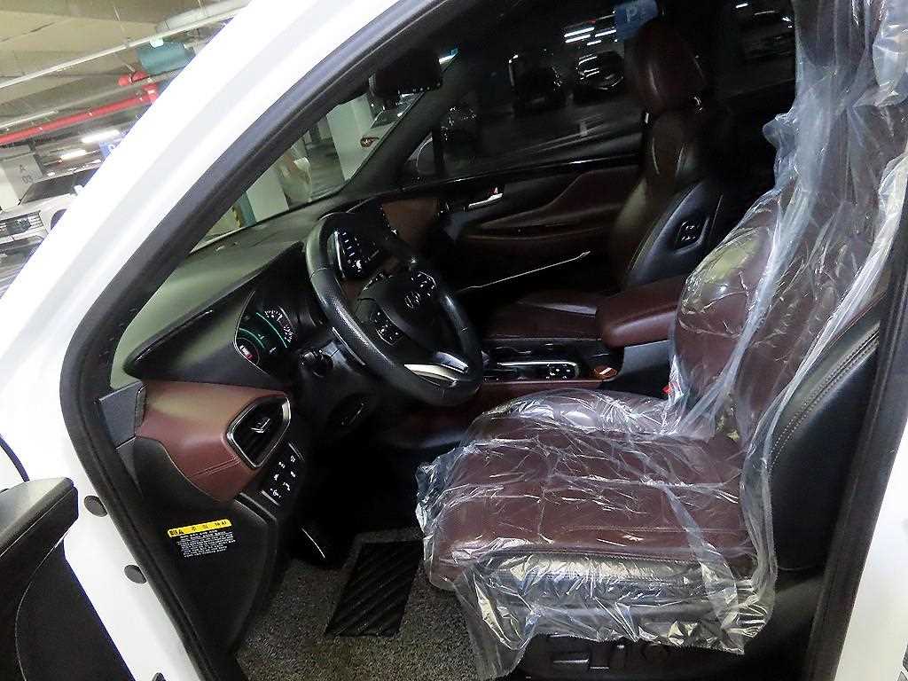 HYUNDAI Santa Fe - Vista 6