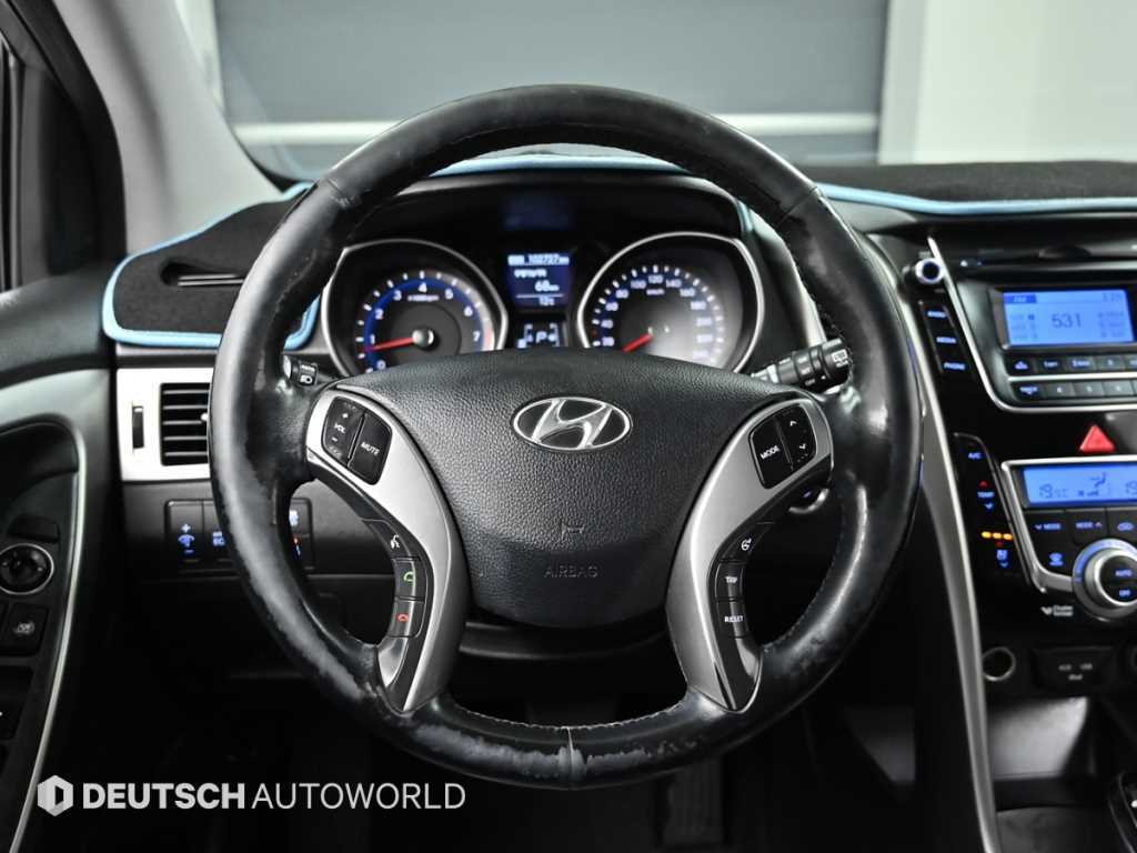 HYUNDAI i30 2014 Gris - Importación desde Corea - HF Imports Iquique - Foto 13