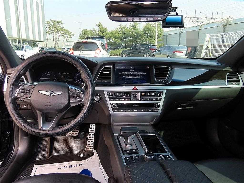 Genesis G80 - Vista 7