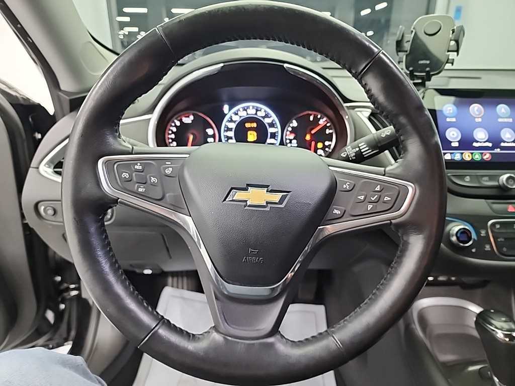 Chevrolet Malibu - Vista 9