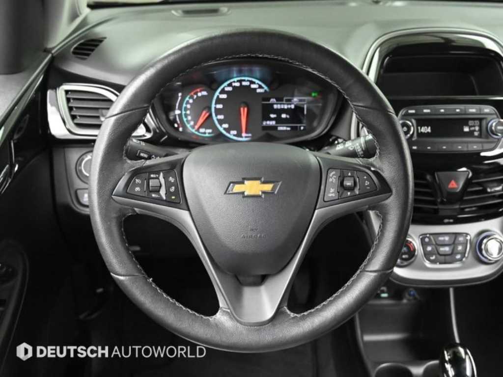 Chevrolet Spark 2019 Morado - Importación desde Corea - HF Imports Iquique - Foto 13