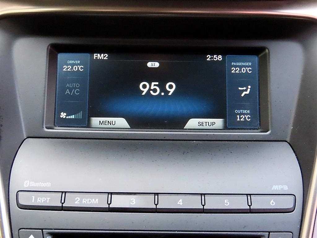 HYUNDAI Grandeur 2013 Negro - Importación desde Corea - HF Imports Iquique - Foto 13