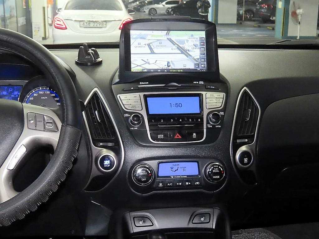 HYUNDAI Tucson - Vista 11