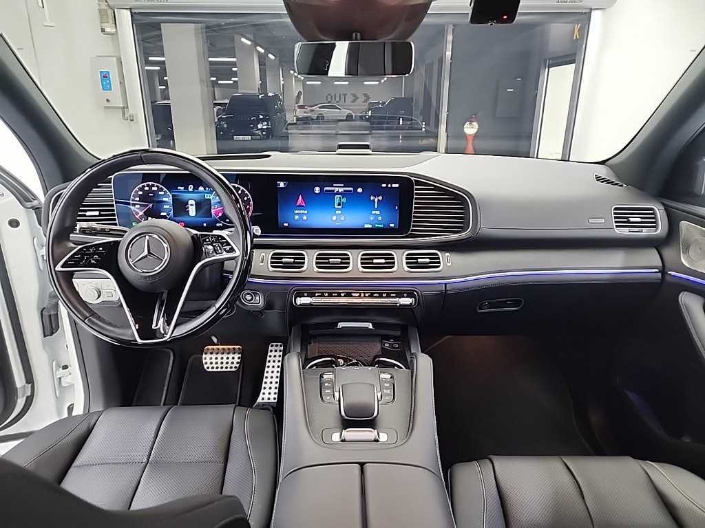Mercedes Benz GLS Class - Vista 7