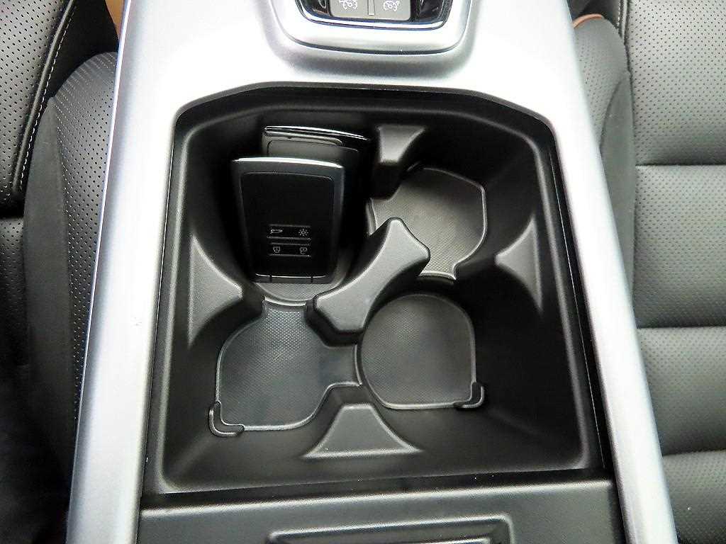 SAMSUNG QM6 - Vista 12