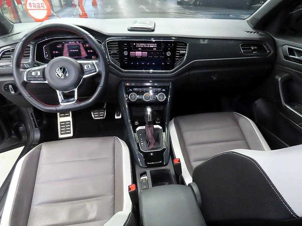 Volkswagen T-Roc - Vista 10