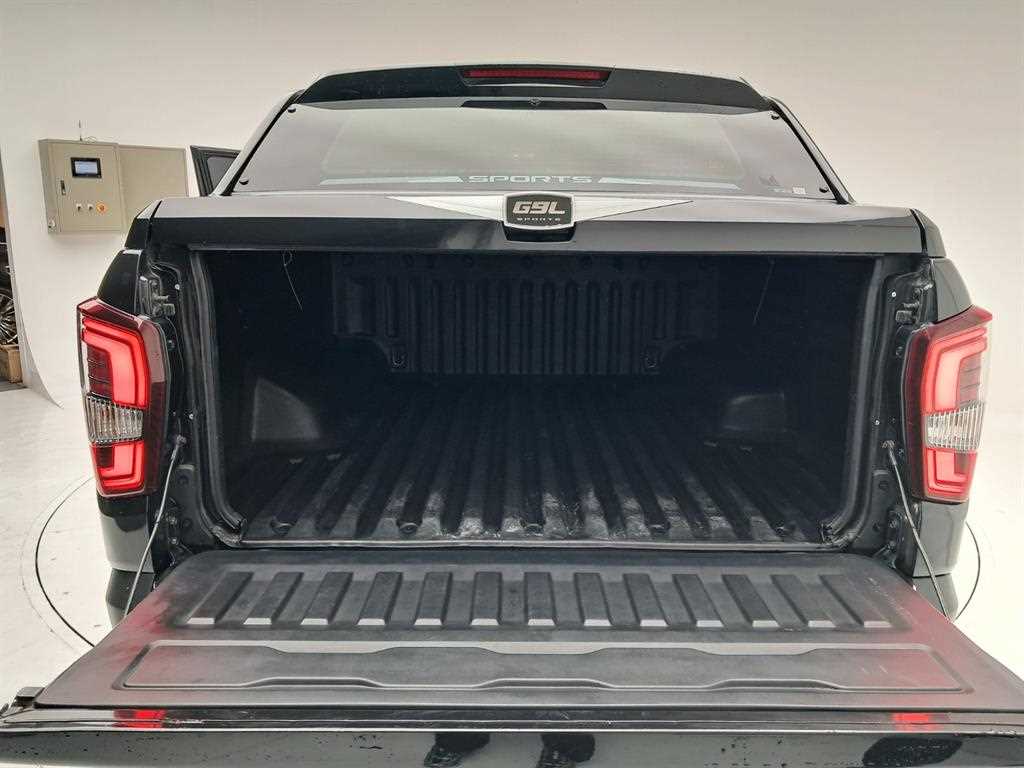 Ssangyong Rexton 2021 Negro - Importación desde Corea - HF Imports Iquique - Foto 17