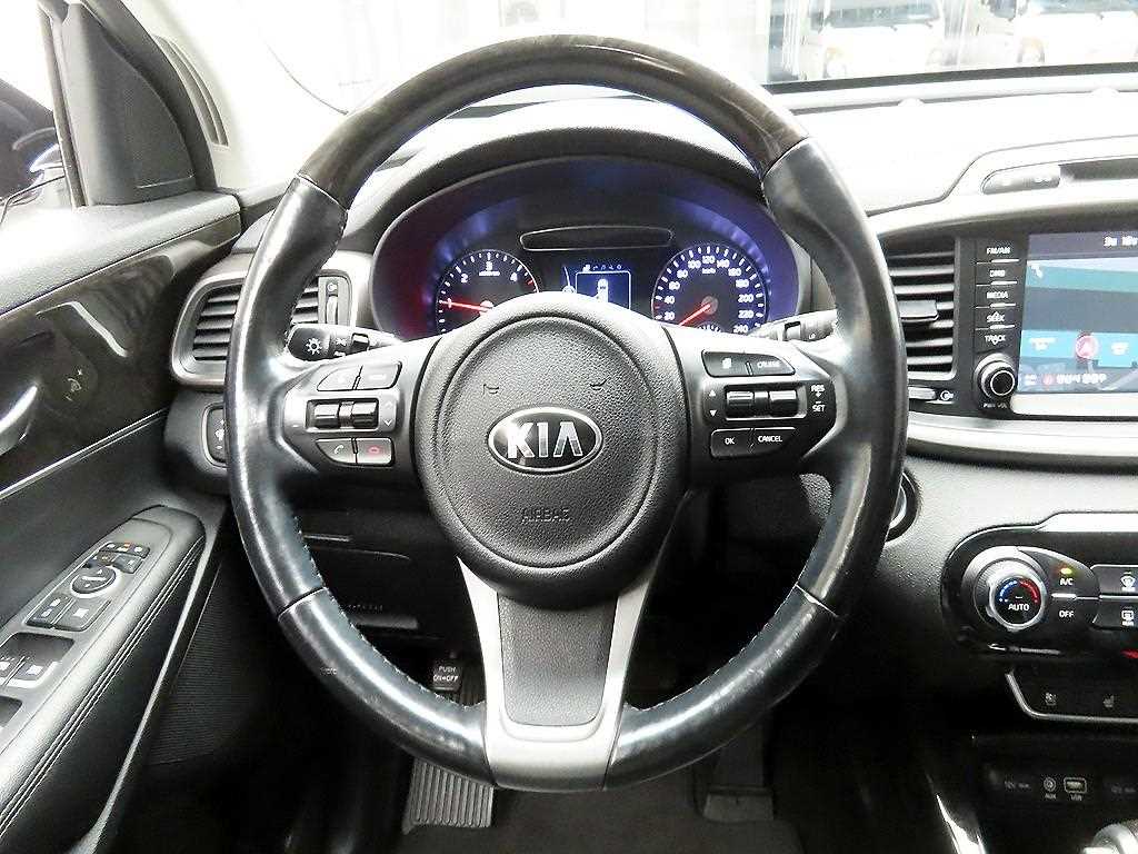 KIA Sorento - Vista 6