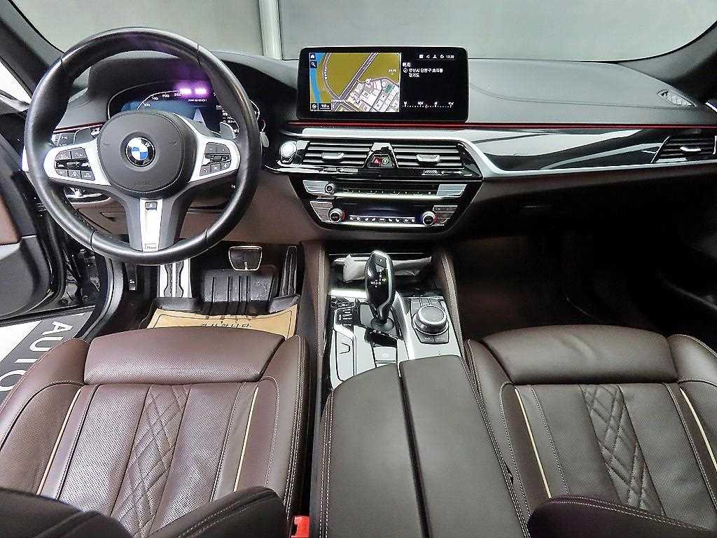 BMW 5 Series - Vista 7