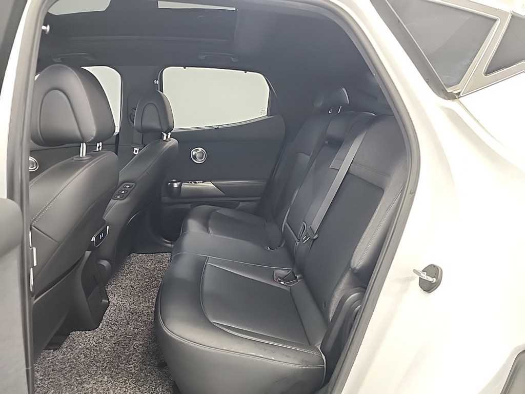 Genesis GV60 - Vista 12