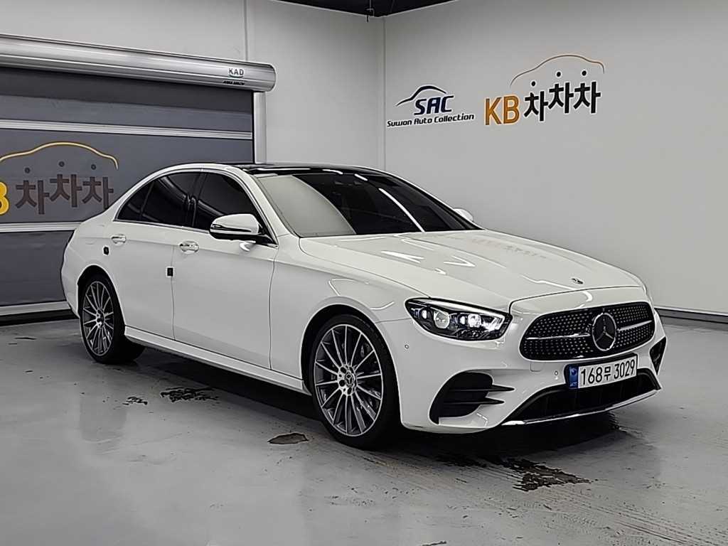 Mercedes Benz E class - Vista 4