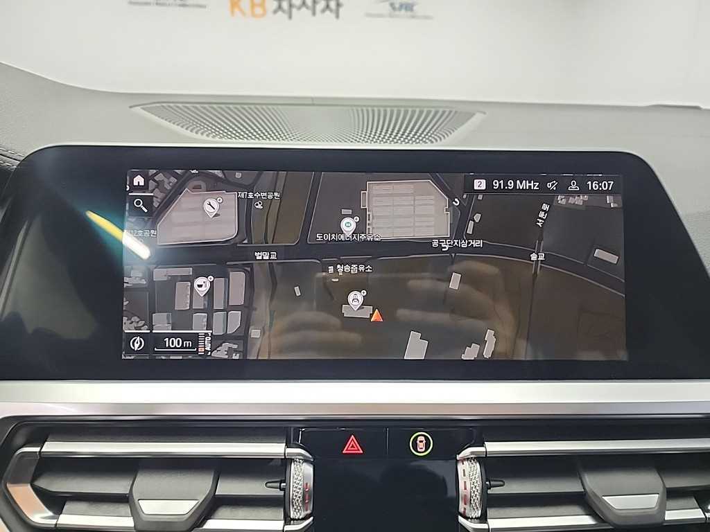 BMW 3 series 2020 Negro - Importación desde Corea - HF Imports Iquique - Foto 15