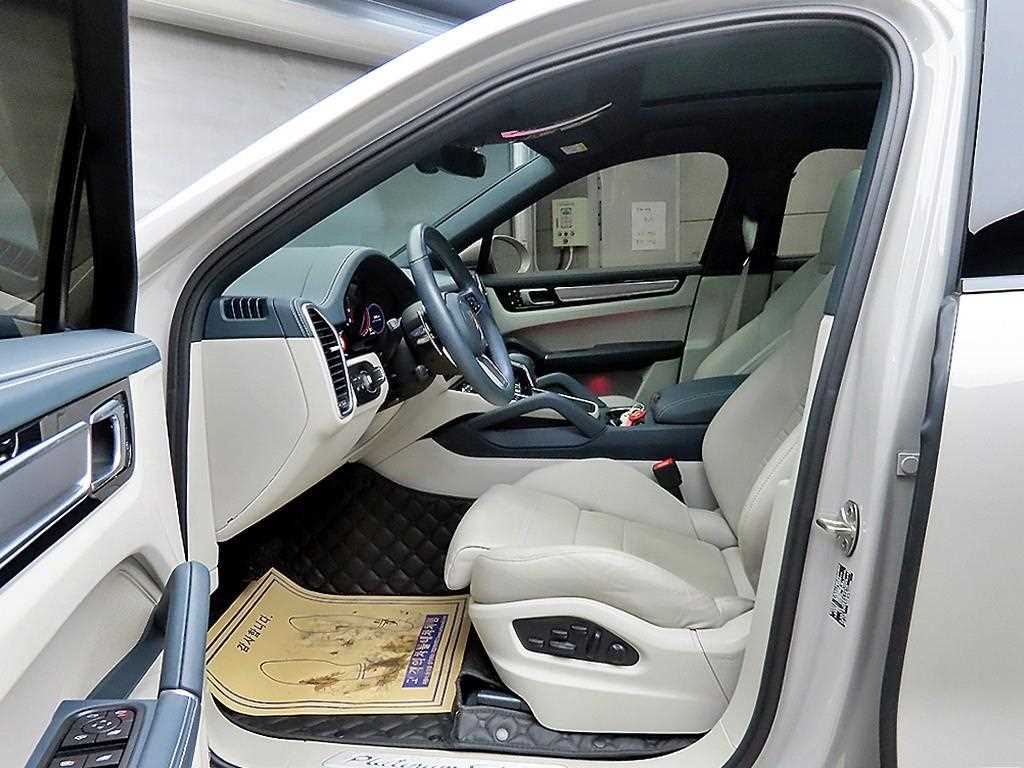 Porsche Cayenne - Vista 5