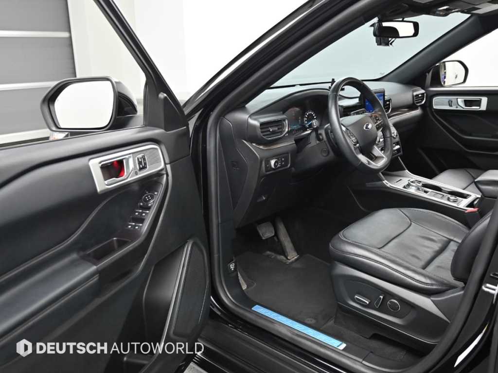 Ford Explorer - Vista 11