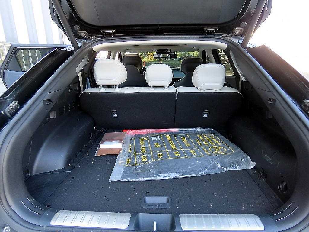 KIA EV6 2023 Negro - Importación desde Corea - HF Imports Iquique - Foto 16