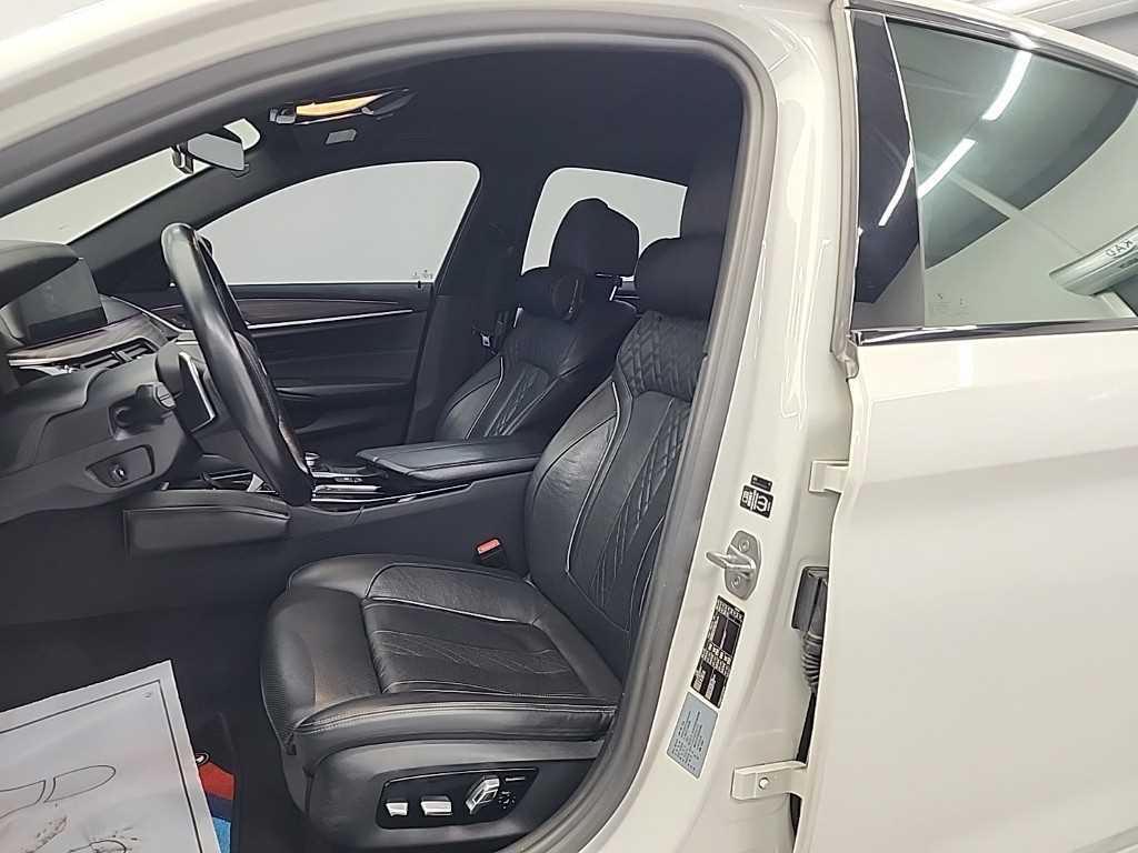 BMW 5 Series - Vista 11