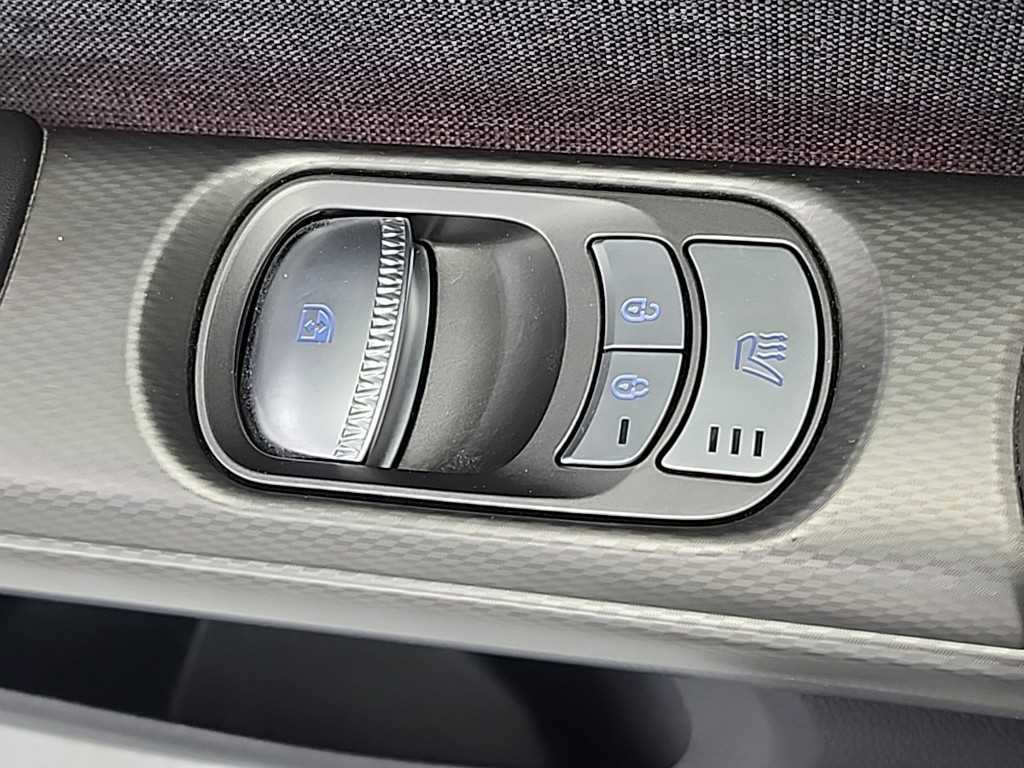 Genesis GV60 2022 Blanco - Importación desde Corea - HF Imports Iquique - Foto 15