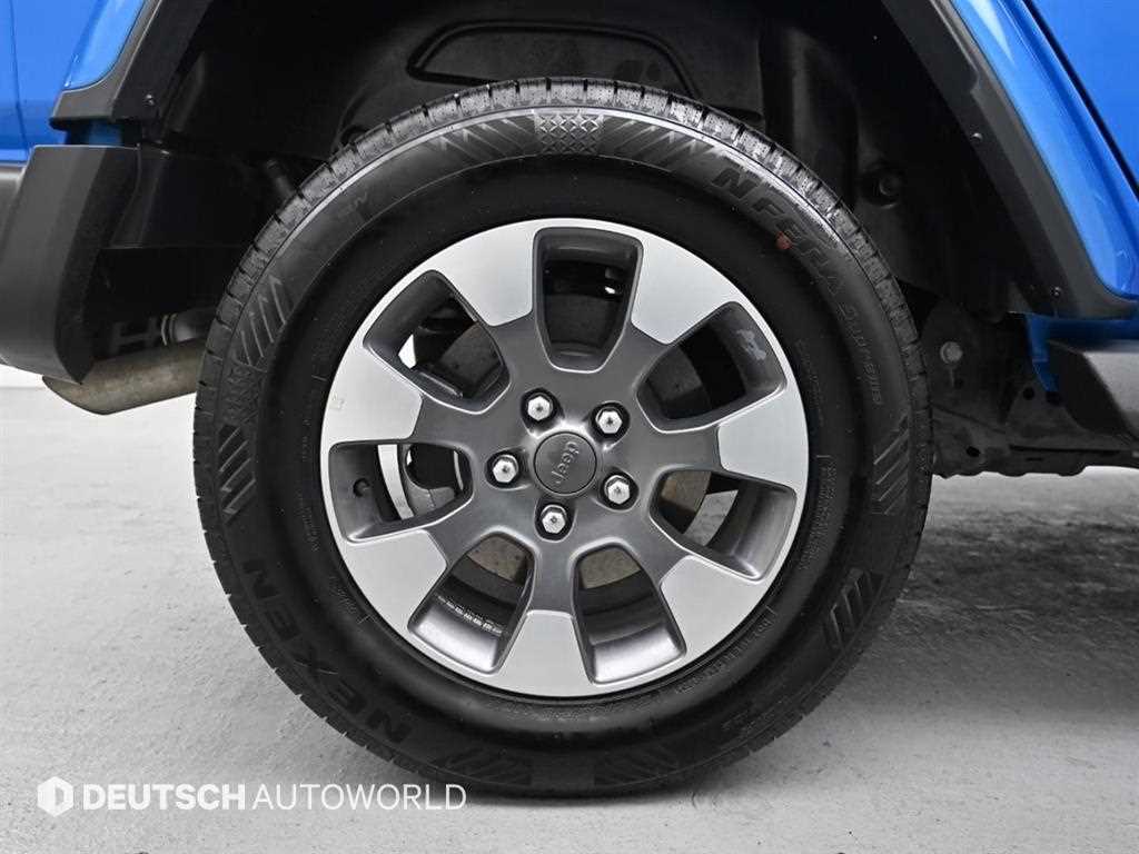 Jeep Wrangler - Vista 5