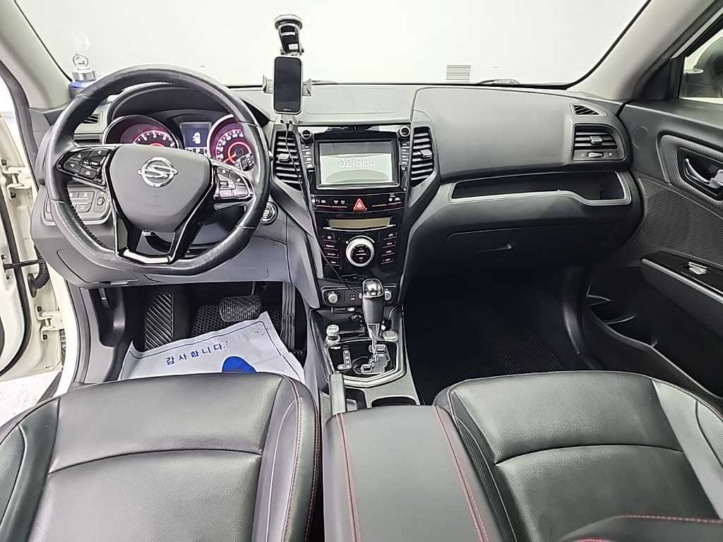 Ssangyong Tivoli - Vista 7
