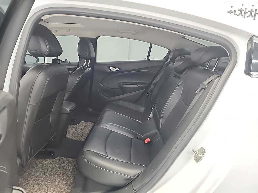 Chevrolet Cruise - Vista 12