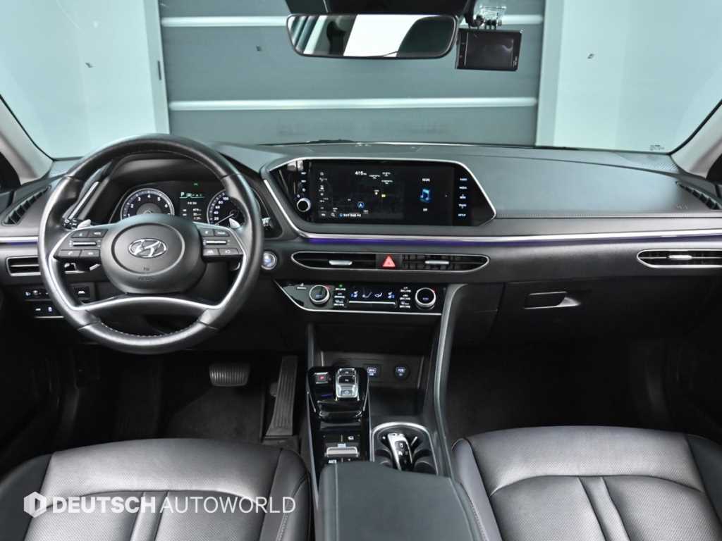 HYUNDAI Sonata - Vista 7