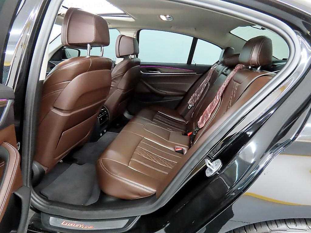 BMW 5 Series - Vista 6