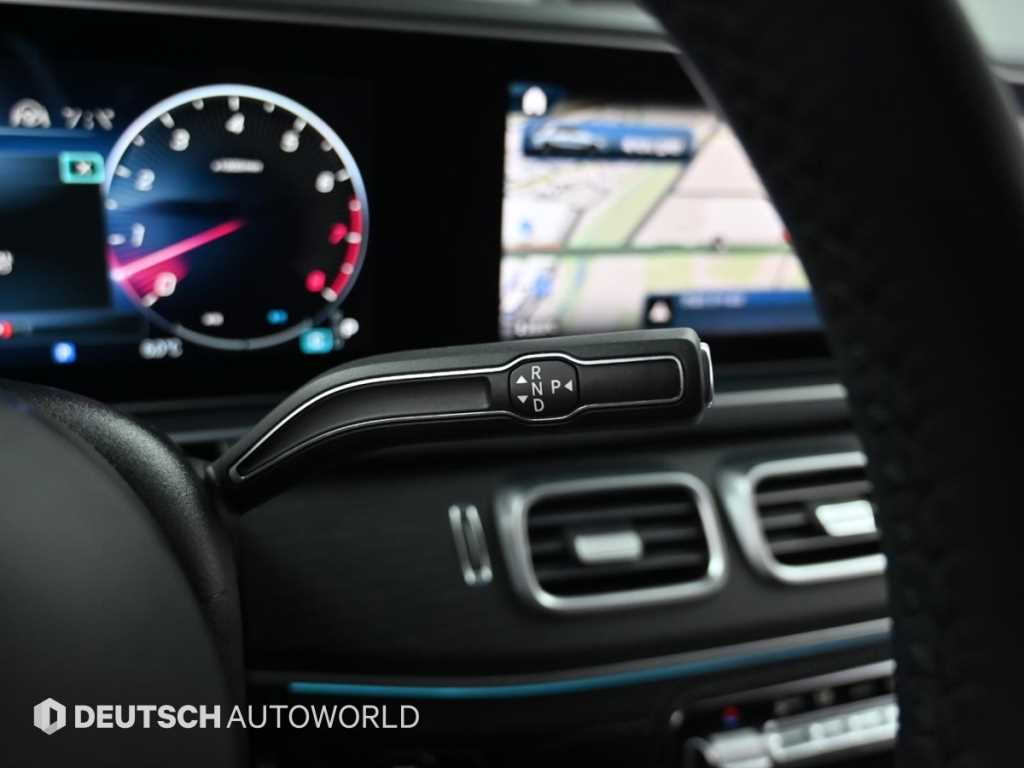 Mercedes Benz GLE Class - Vista 9