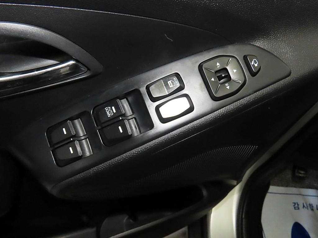 HYUNDAI Tucson 2013 Plateado - Importación desde Corea - HF Imports Iquique - Foto 13