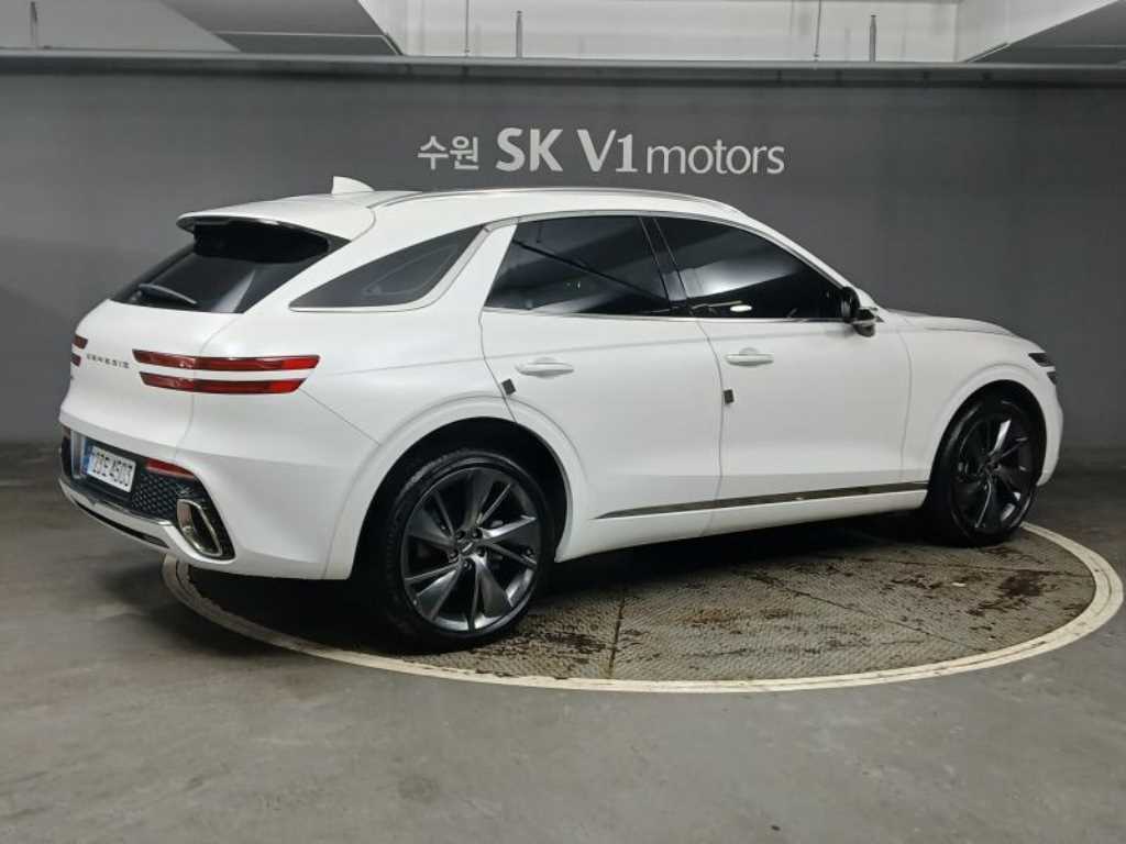 Genesis GV70 - Vista 4