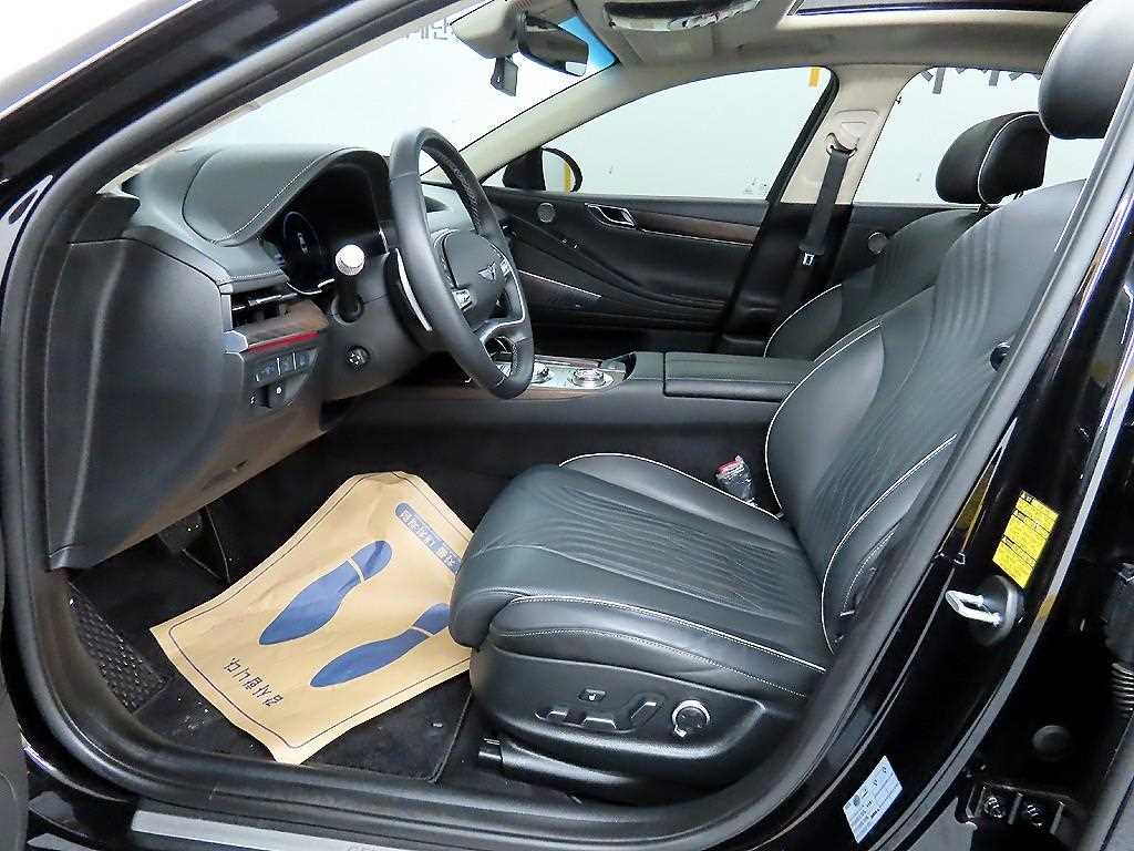 Genesis G80 - Vista 5