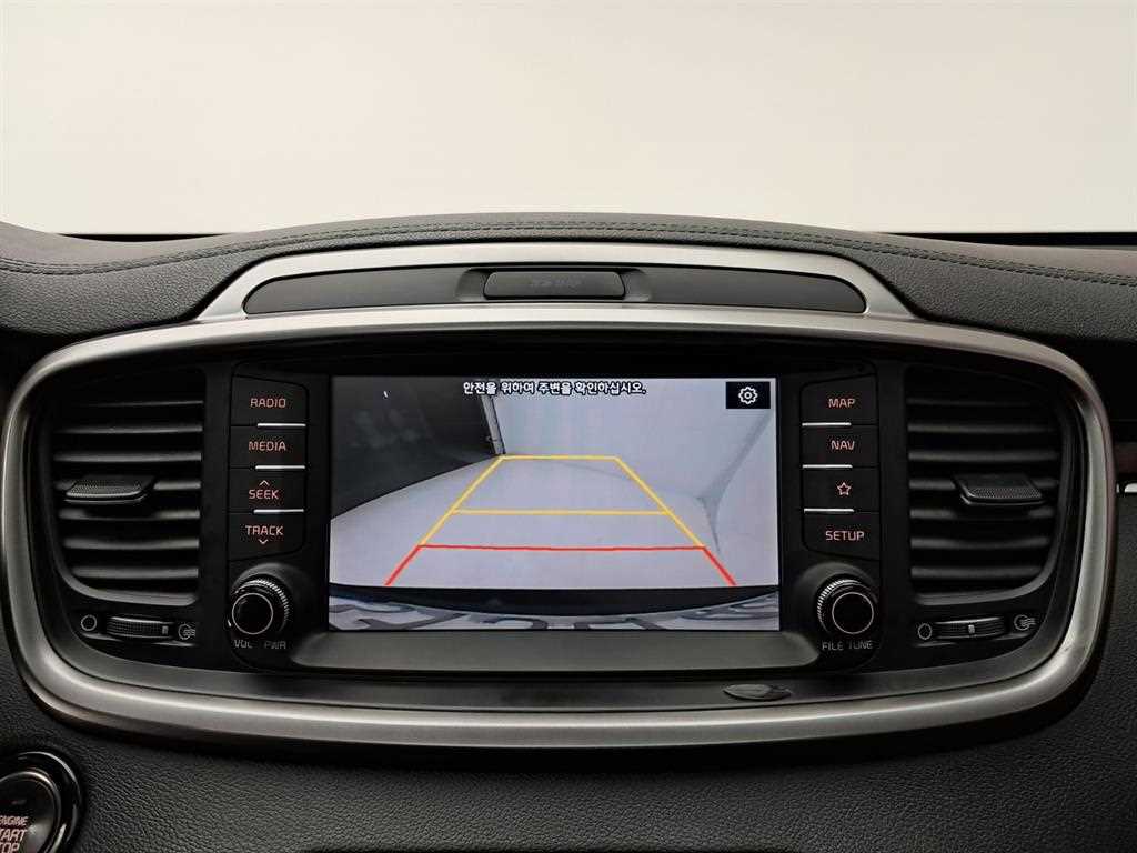 KIA Sorento - Vista 10