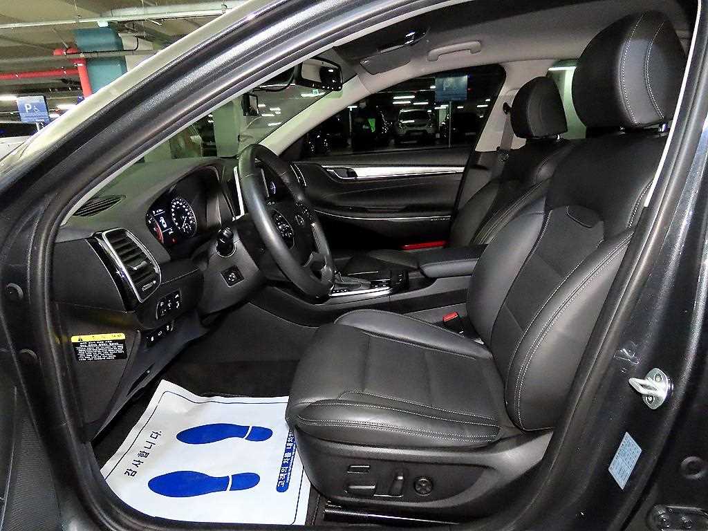 HYUNDAI Grandeur - Vista 6