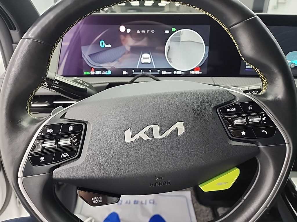 KIA EV6 - Vista 9