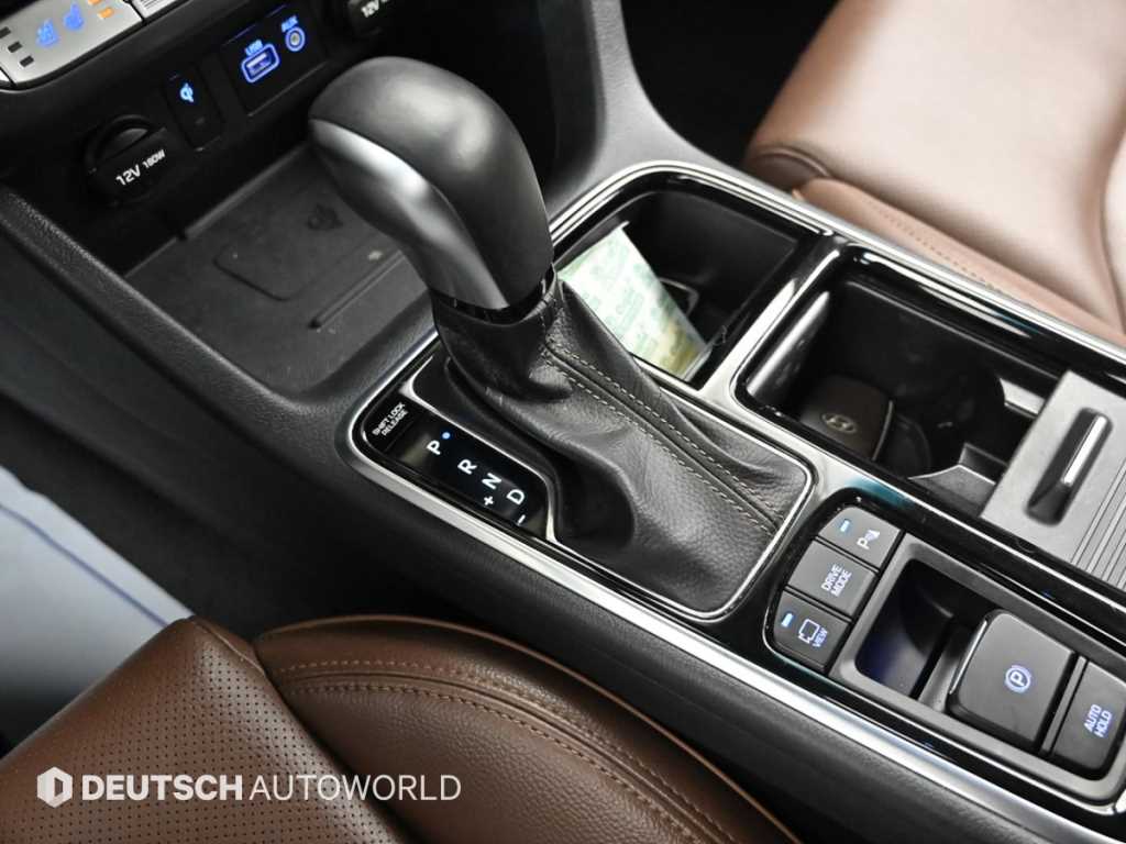 HYUNDAI Sonata - Vista 9