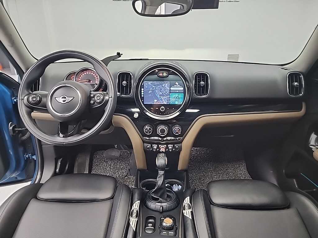 Mini Countryman - Vista 7