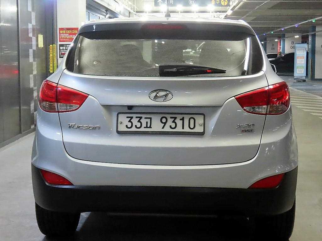 HYUNDAI Tucson - Vista 5