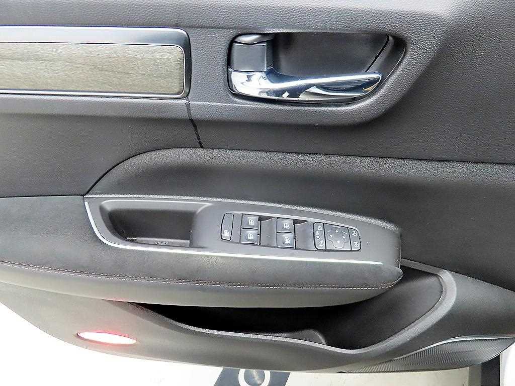 SAMSUNG QM6 - Vista 11