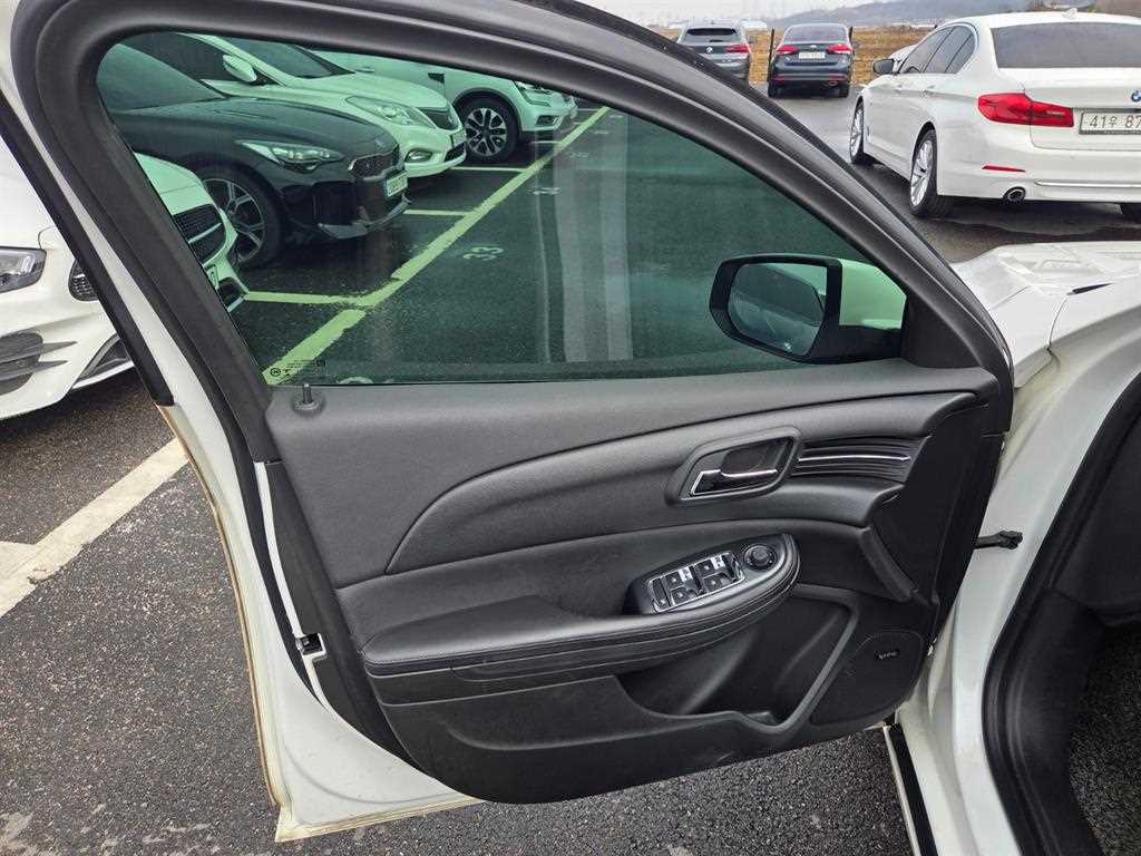 Chevrolet Malibu - Vista 12