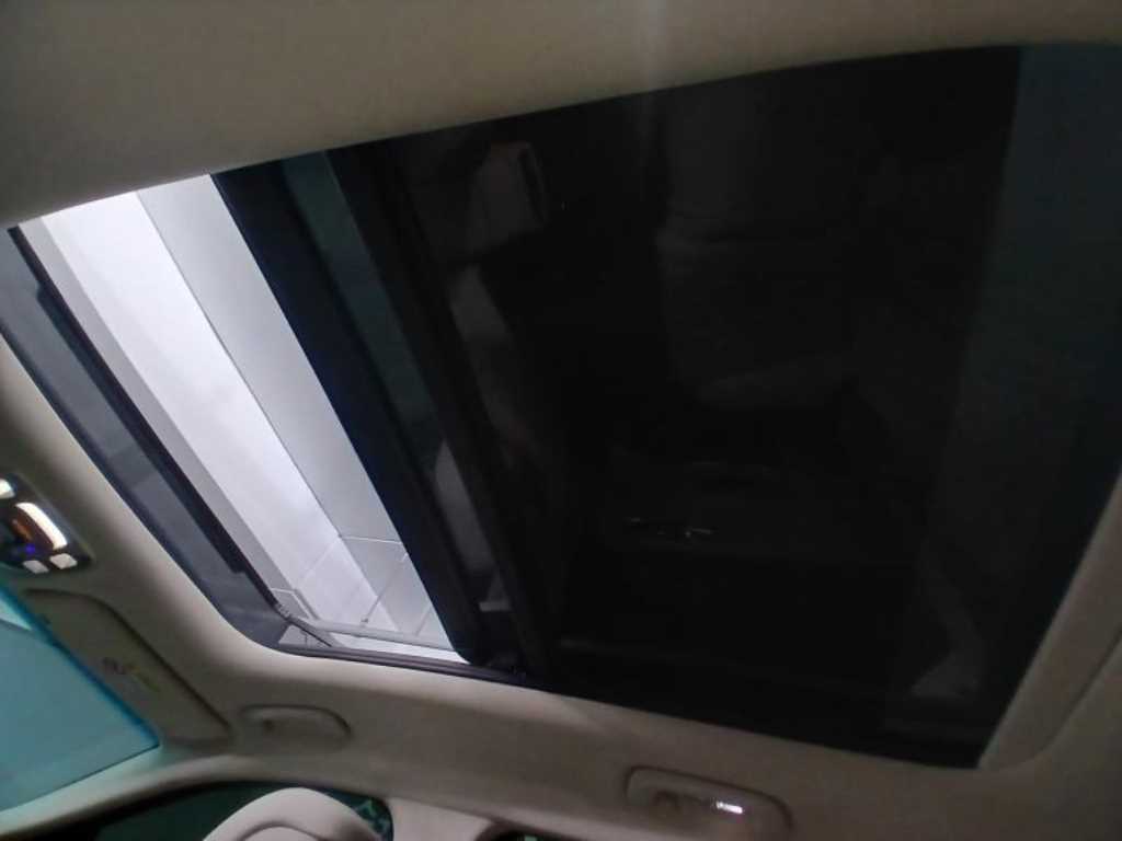 Genesis GV70 2022 Blanco - Importación desde Corea - HF Imports Iquique - Foto 15