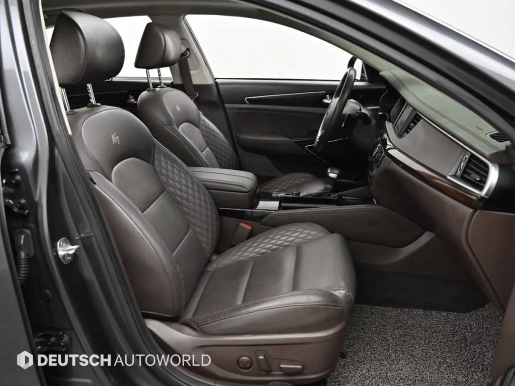 KIA K7 - Vista 10