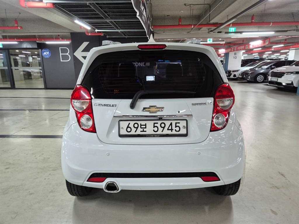 Chevrolet Spark - Vista 4