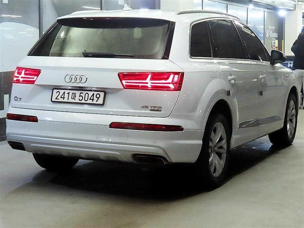 Audi Q7 - Vista 4