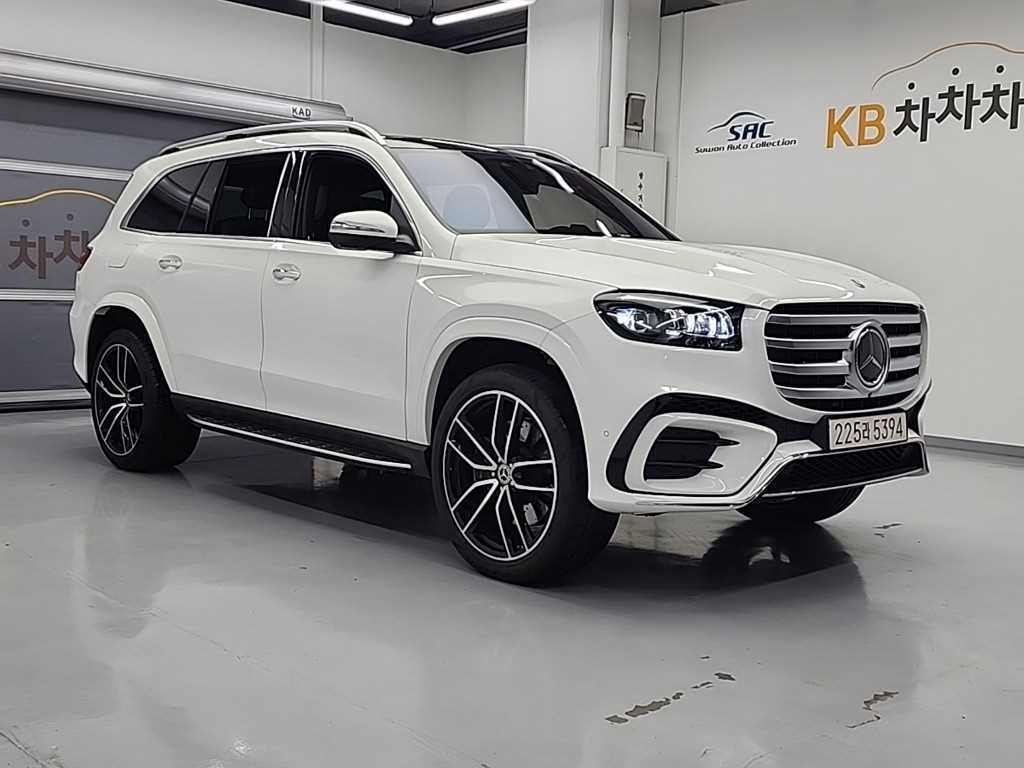 Mercedes Benz GLS Class - Vista 4